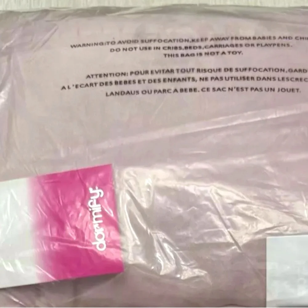 Dormify Lashes Pink Pillow NEW Soft velour Fun for Decorating or rest 12”X 16”